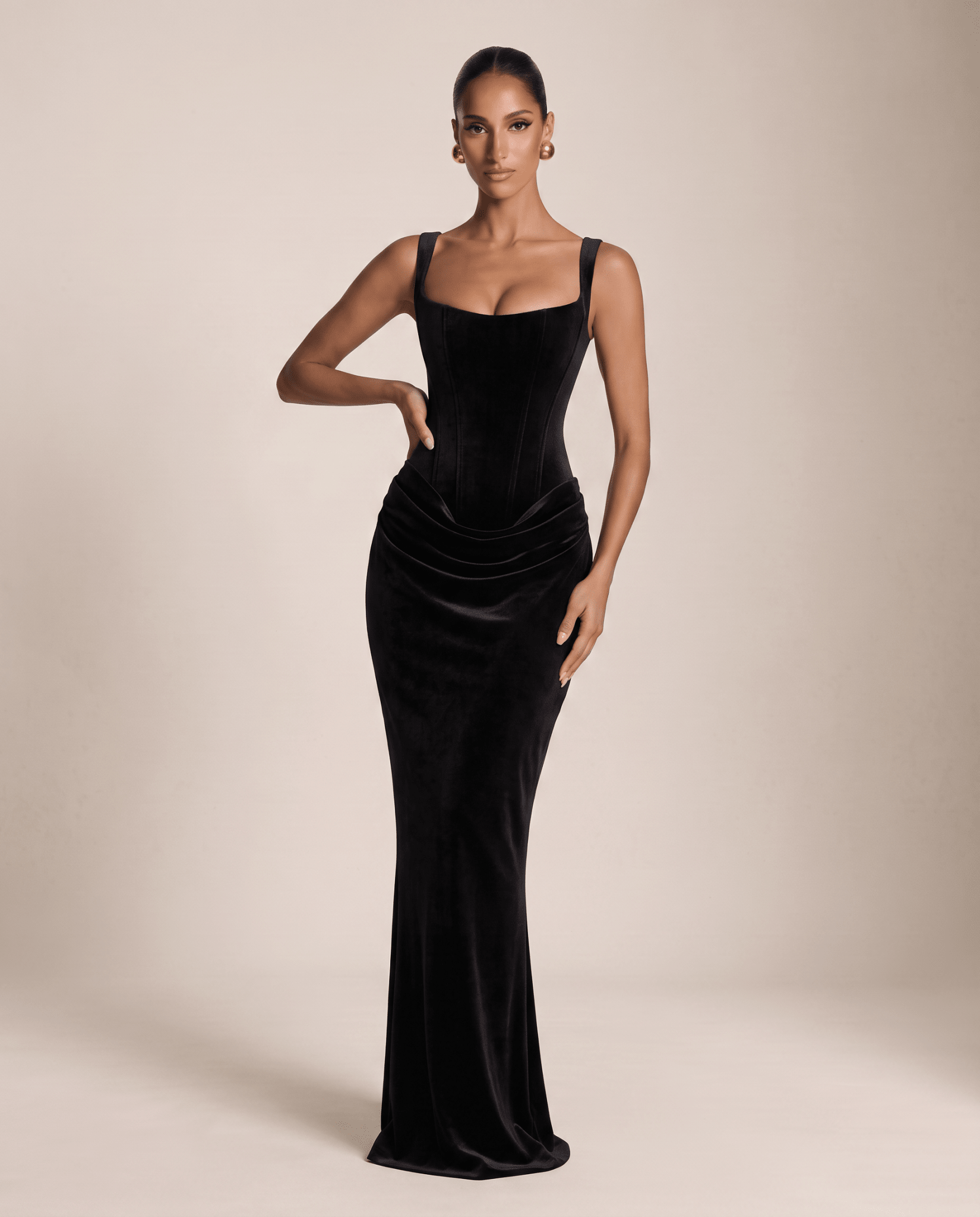 The Solene Maxi - Deep Black