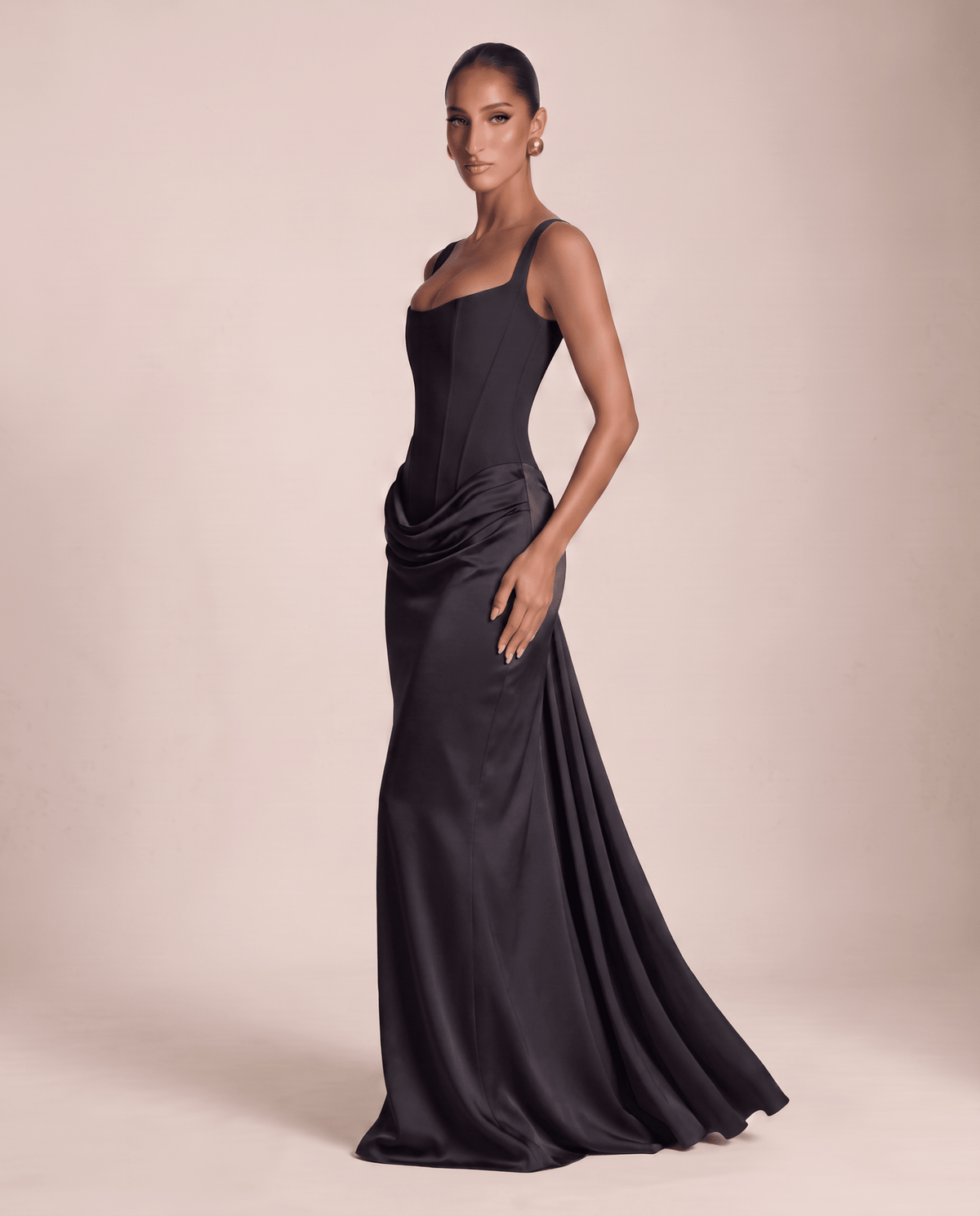 The Solene Maxi - Deep Black